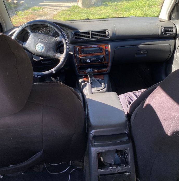 Vând Passat B5.5 pentru dezmembrat