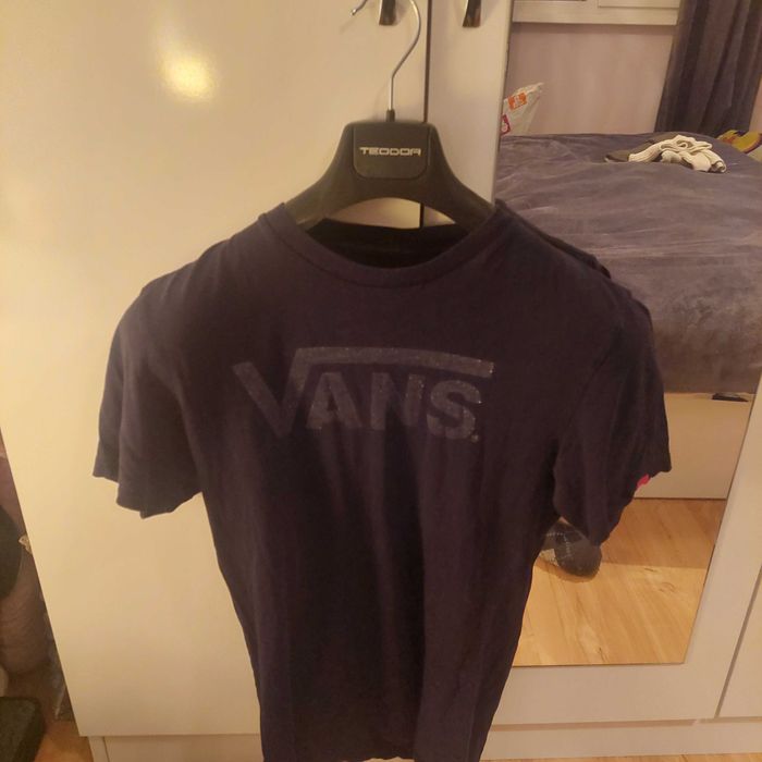Тениска Vans  S размер