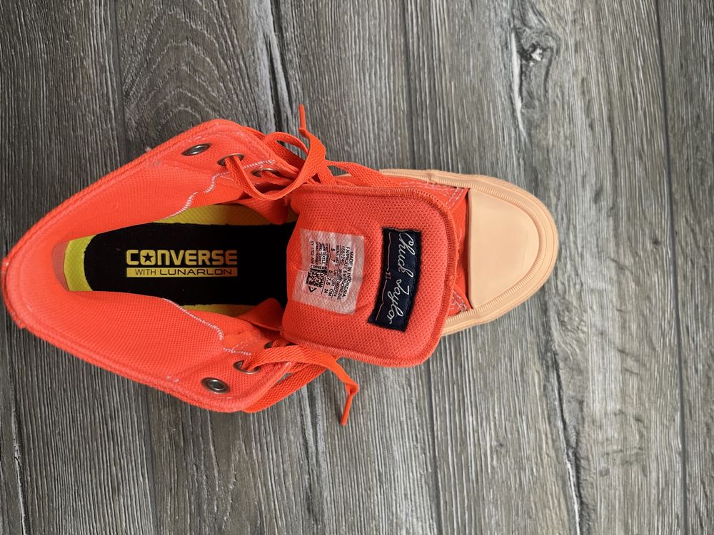 Converse Chuck Taylor All Star II Hi 'Orange', marime 37.5