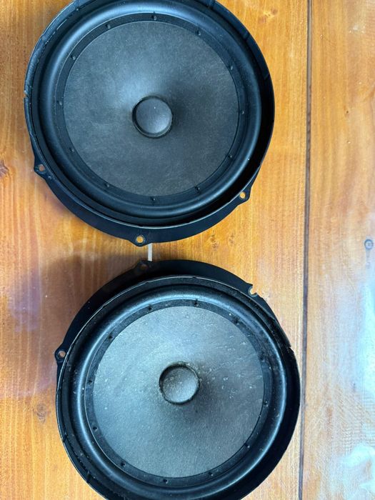 Boxe originale Golf V