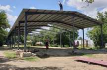 Vând structura 10x20x4m