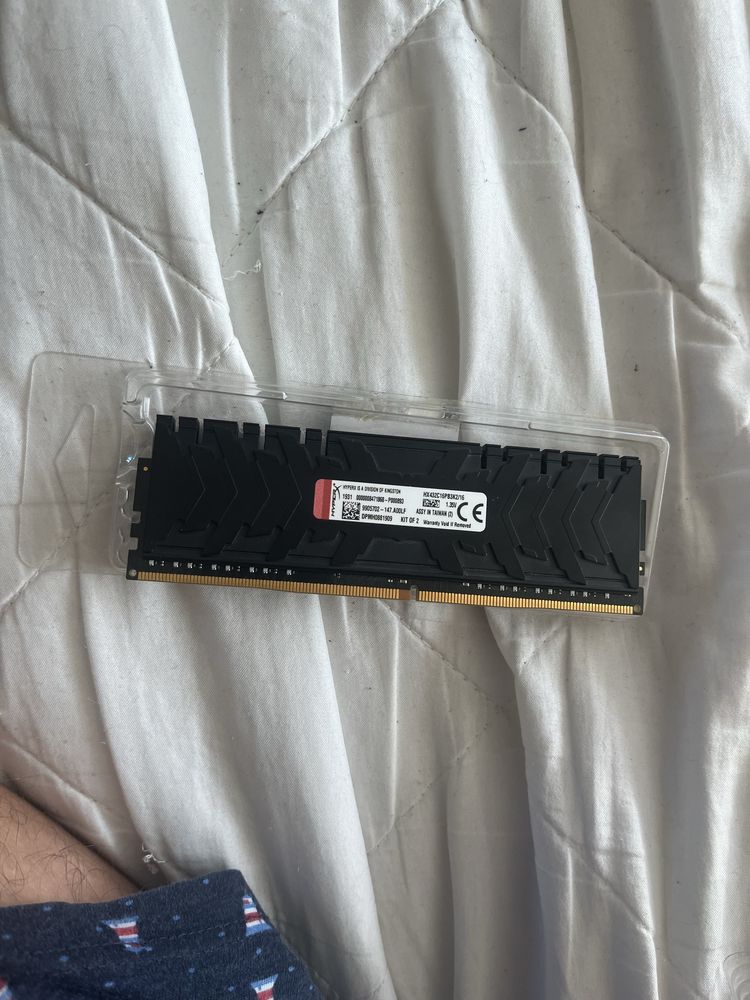 HyperX Predator(2x8GB) 3200Mhz