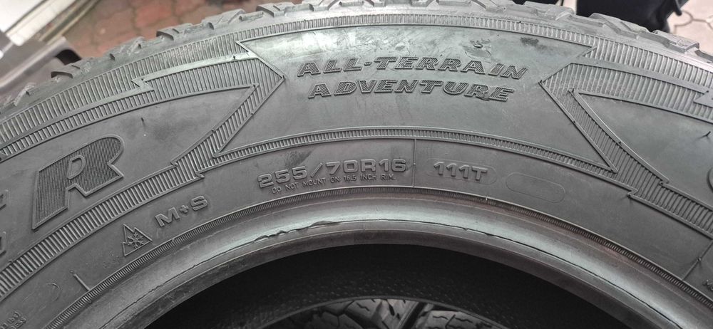 anvelope Goodyear 255/70/16 m&s iarna