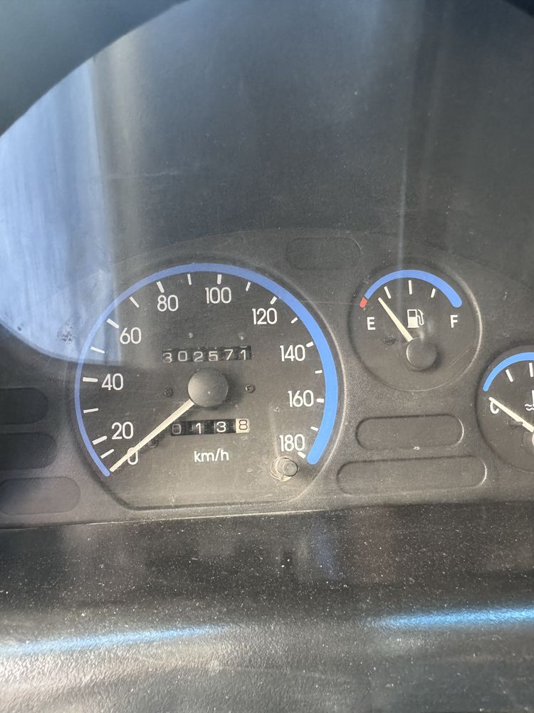 Matiz 2009 metan gaz srochna sotiladi