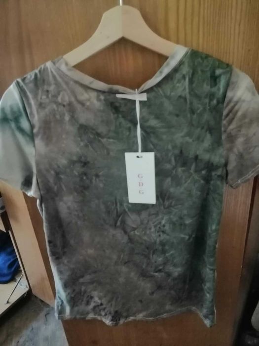 Tricou turcoaz la moda