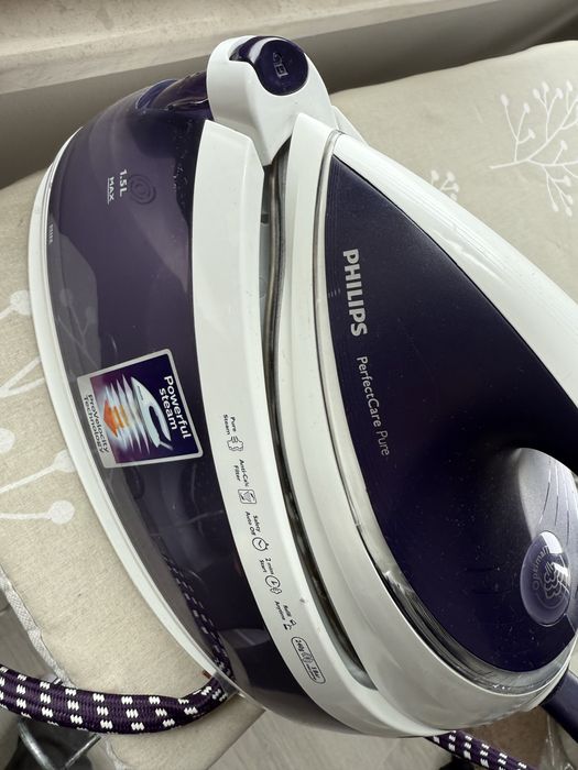 Паров генератор Philips PerfectCare Pure