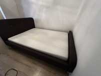 Pat tapitat jisk 140x200 saltea inclusa