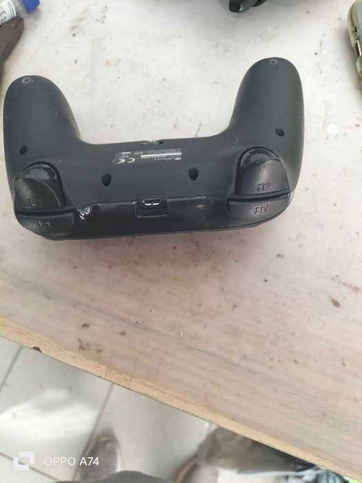 Vând maneta gamming