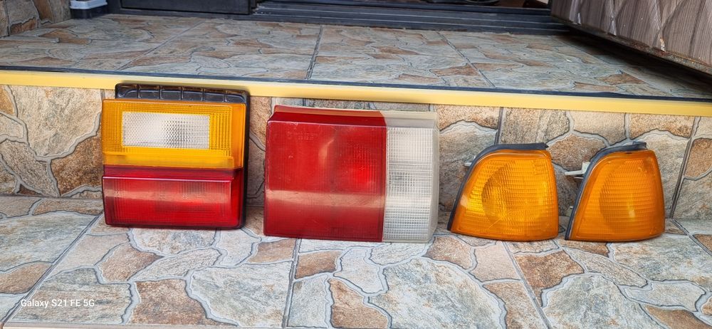 Ауди 80 стекла передние