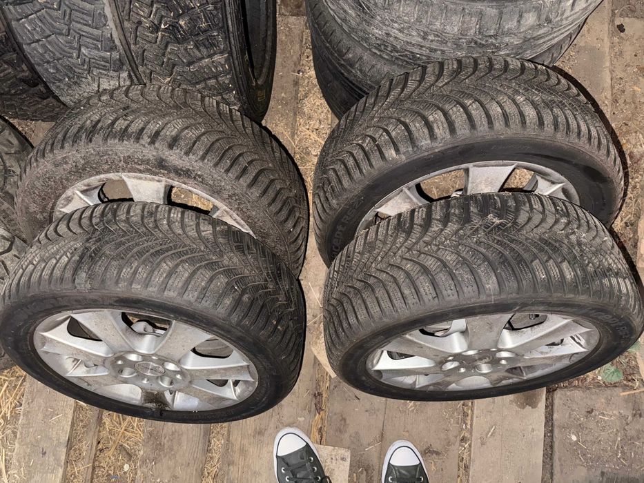 Jante cu anvelope de iarna 4x108r15