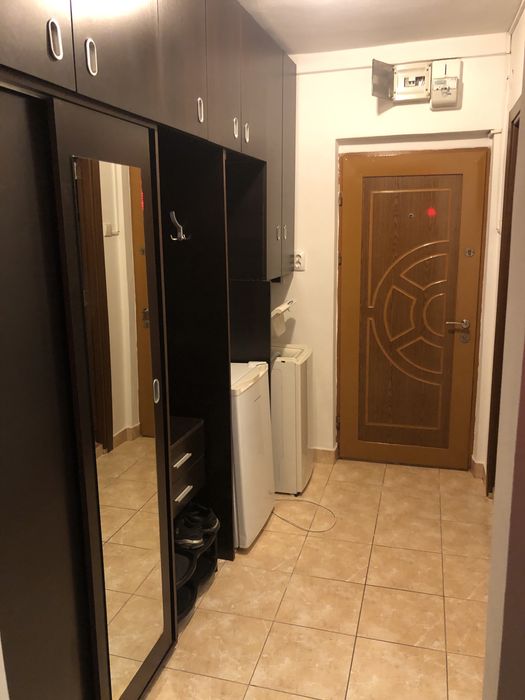 Inchiriez Garsoniera