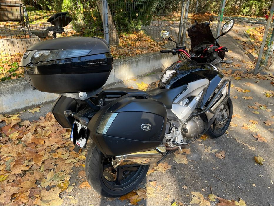 Honda VFR800X Crossrunner