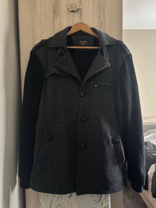 Мъжко сиво сако с плетен ръкав