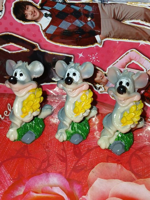 Распродажа! Новый.  Сувениры Крыса по 100т, 1штук.