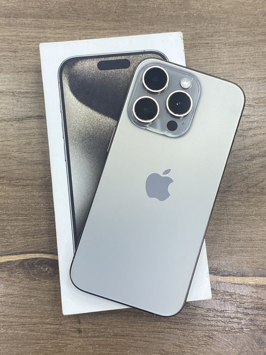 iPhone 15 pro 256gb dual