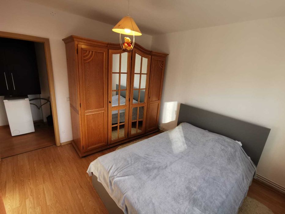 Apartament de inchiriat