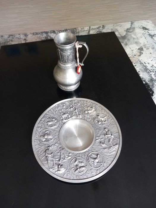 Vand Cana si  Farfurie decorativa din ZINN