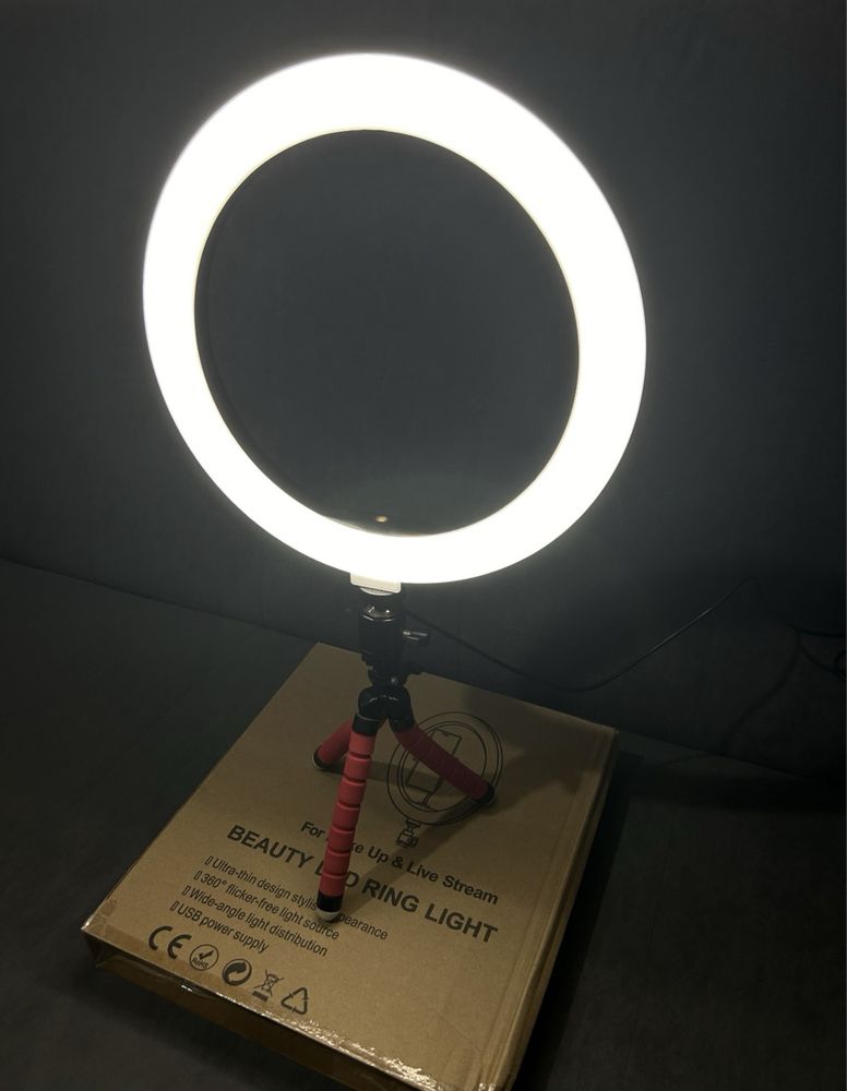 LED ринг лампа