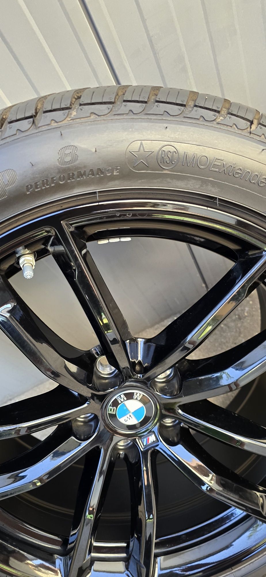 18 цола зимен комплект за BMW  5 серия G30 G31