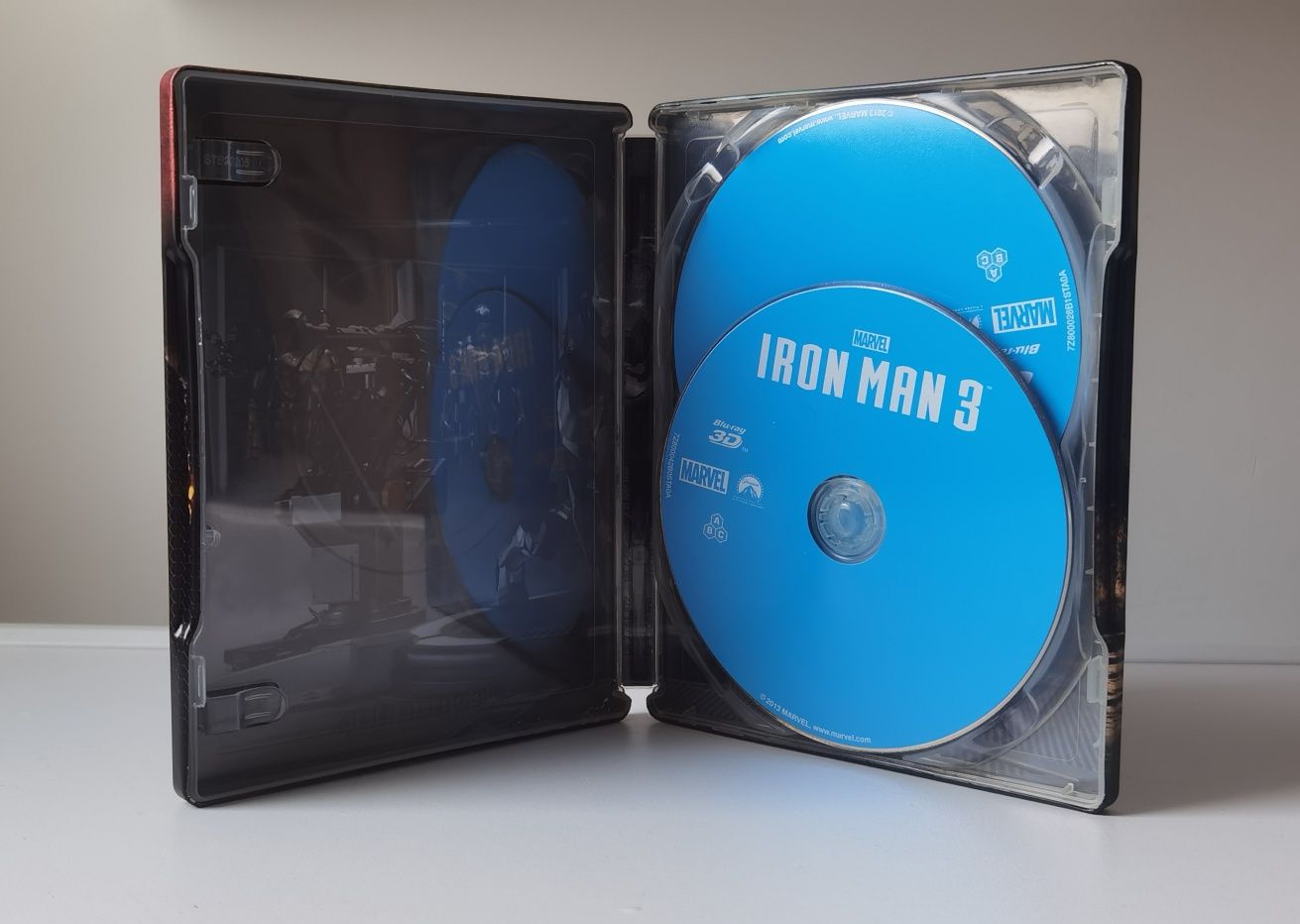 Blu ray 3D Steelbook Iron Man 3/Omul de fier (oțel)3 film de  colecție