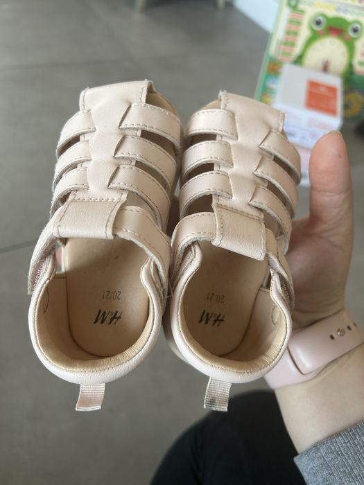 Sandale H&M marimea 20/21