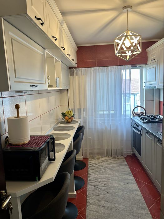 Apartament 3 camere | 78 mp | Recent renovat | Mobilat și utilat
