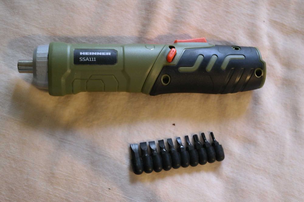 Surubelnita electrica aproape nou