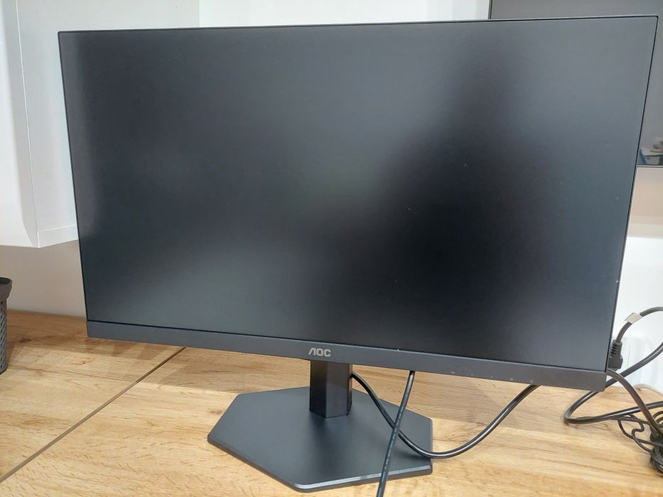 чисто нов 24" геймърски монитор IPS FULL HD AOC 24G42E 180Hz HDMI DP