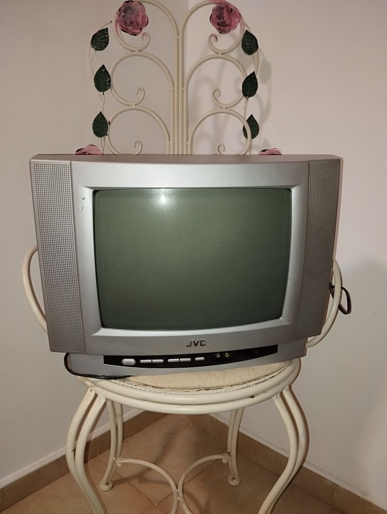 Televizor  color JVC