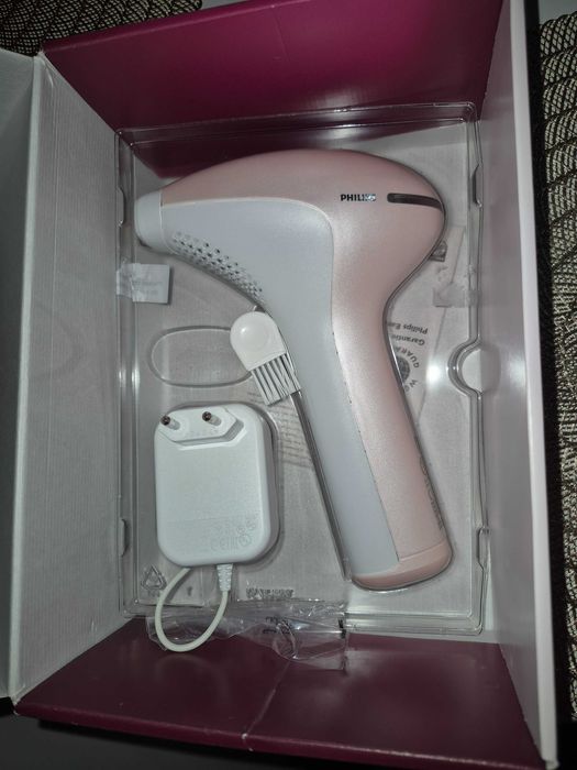 Vând IPL Philips Lumea SC 2005