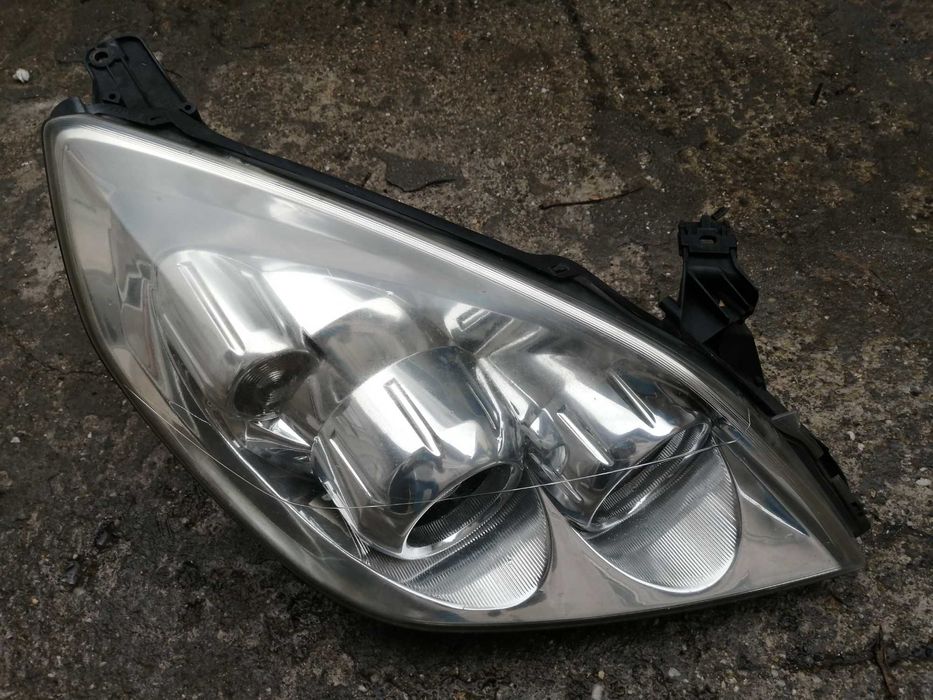 faruri Opel Vectra C facelift 300 lei