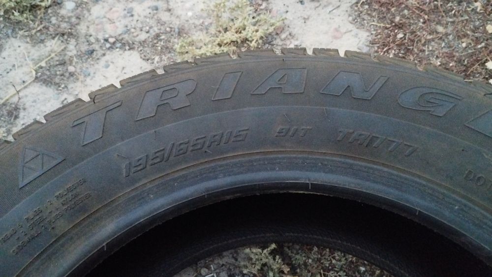 Продам зимние шины фирма трионжил размер 195/65 .15
