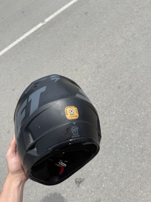 Каска Fox Shift за мотор/колело/тротинетка