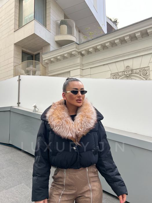 Geaca scurta blana naturala, umplutura puf