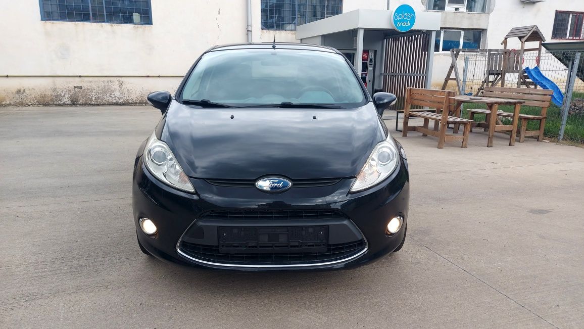 SUPERB Ford Fiesta 1.2 benzina 82 Cp*2010**116.000 km reali**Euro 5**