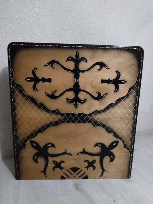 Продам стол ручной работы