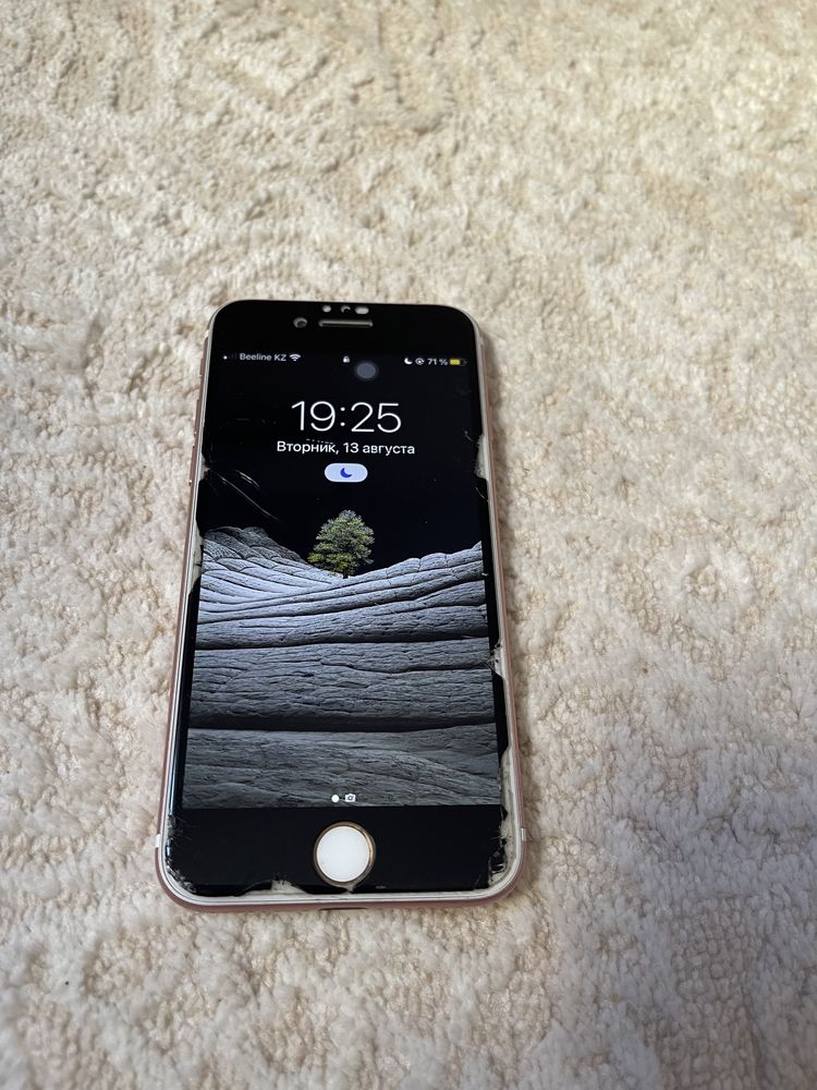 Продам iPhone 7 32 gb