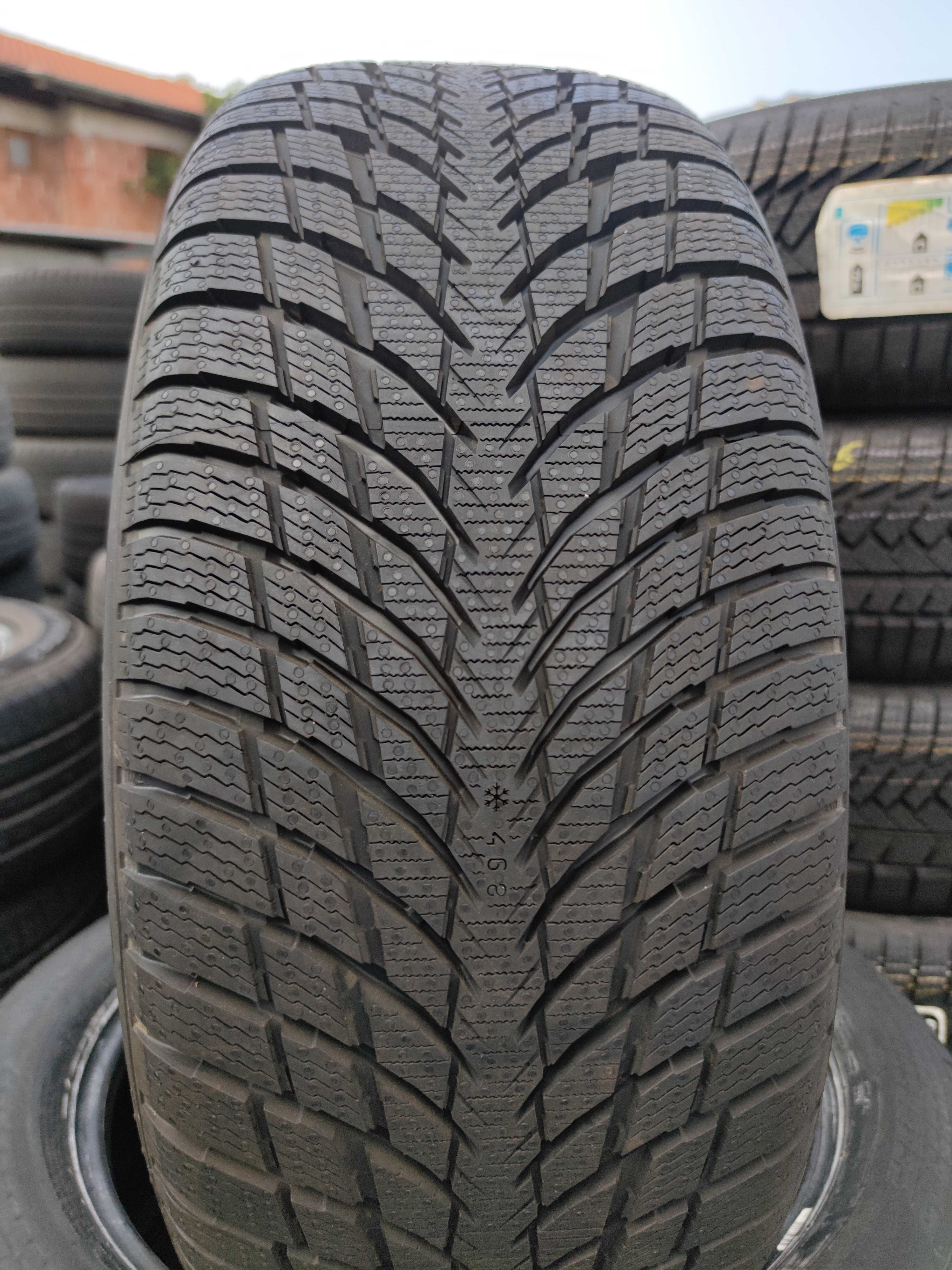 4бр Нови Зимни Гуми 235 50 18 - Nokian - DOT 2021