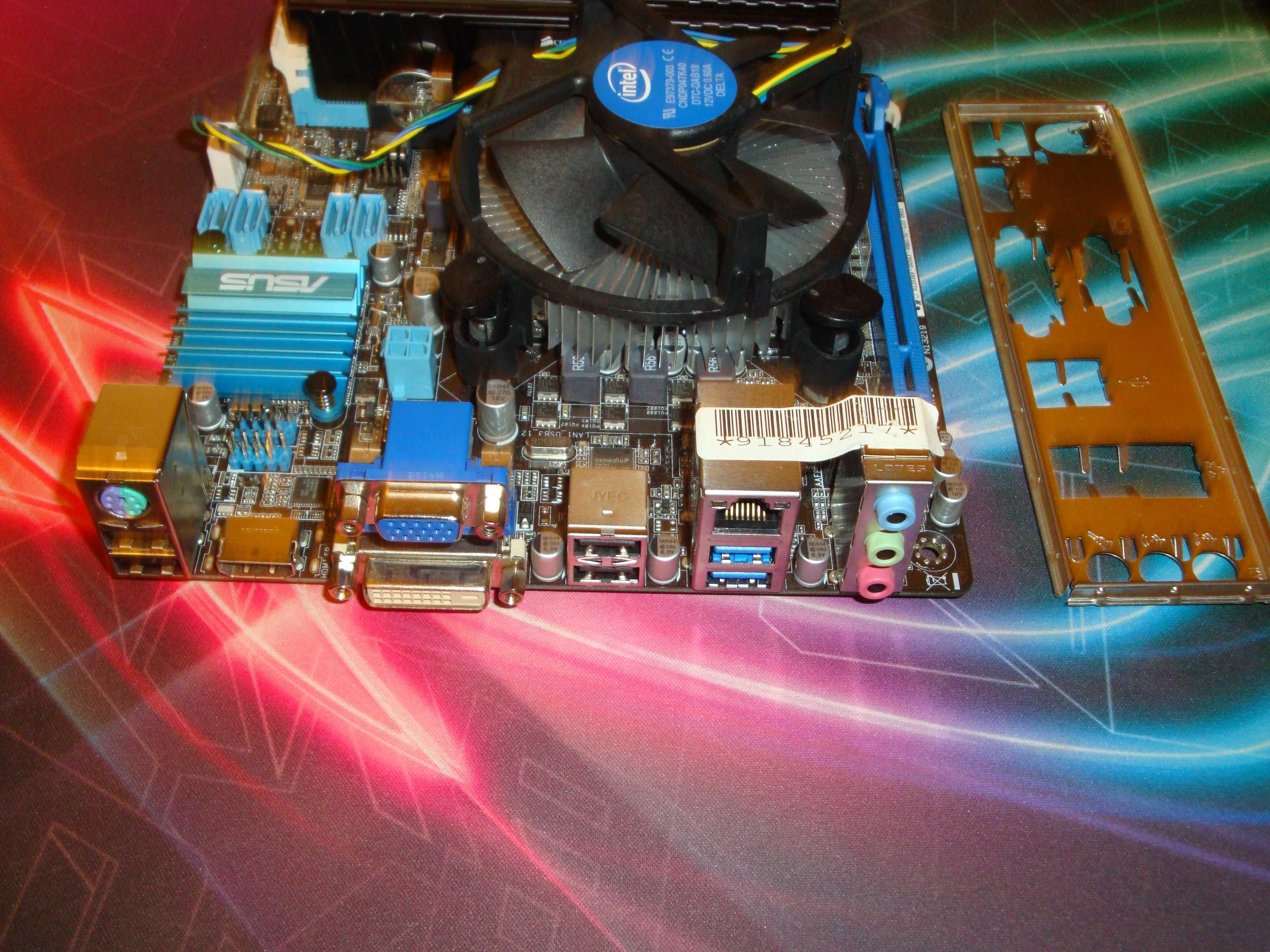 Placa de baza Asus P8H61-i mini ITX USB 3.0 HDMI i5 3570k 16GB DDR3