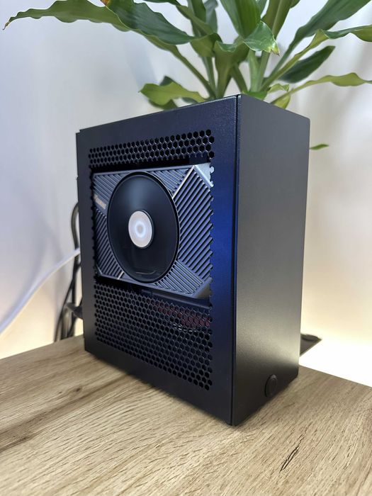 Mini-ITX Gaming PC 3.99L Ryzen 9600X • RTX 5060 • 32GB DDR5 • SSD 2TB
