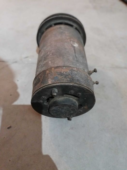 Генератори 12V от руски трактори