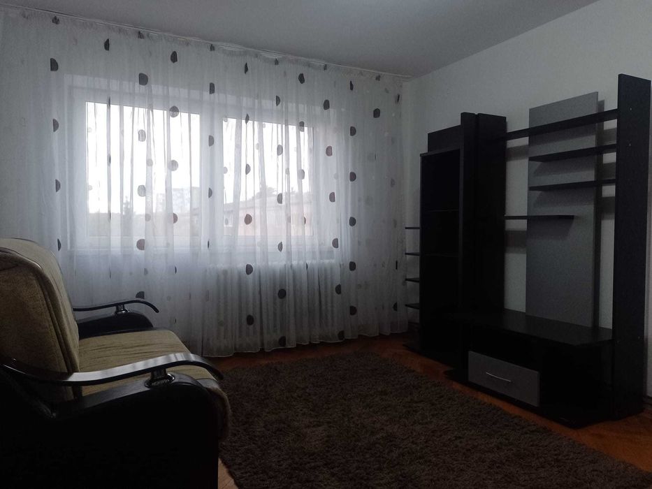 Apartament de închiriat