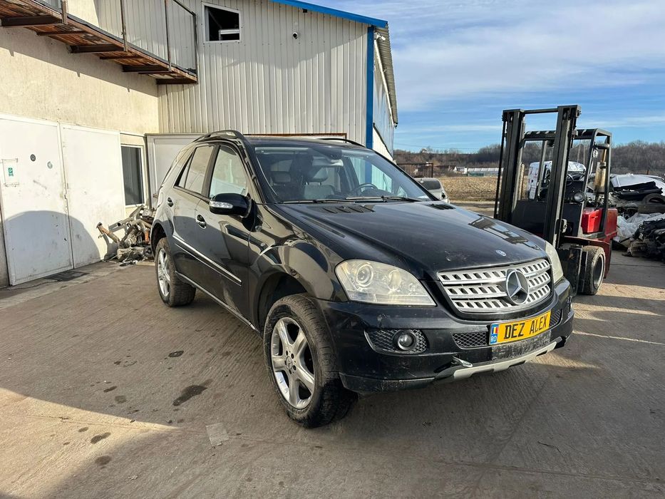 Dezmembrari Mercedes Benz ML 320 / W164