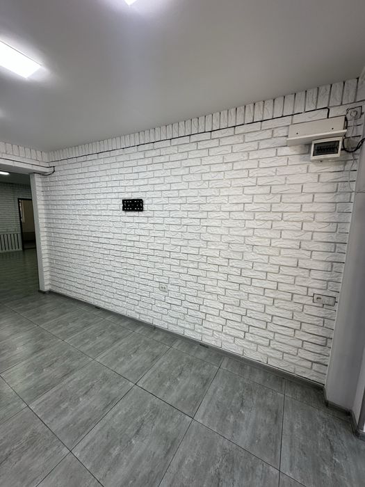 Сдается офисное помещение в центре города на первой линии