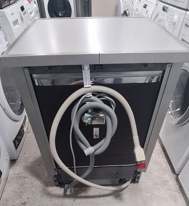 Свободностояща Съдомиялна 60см AEG  13к-та AirDry