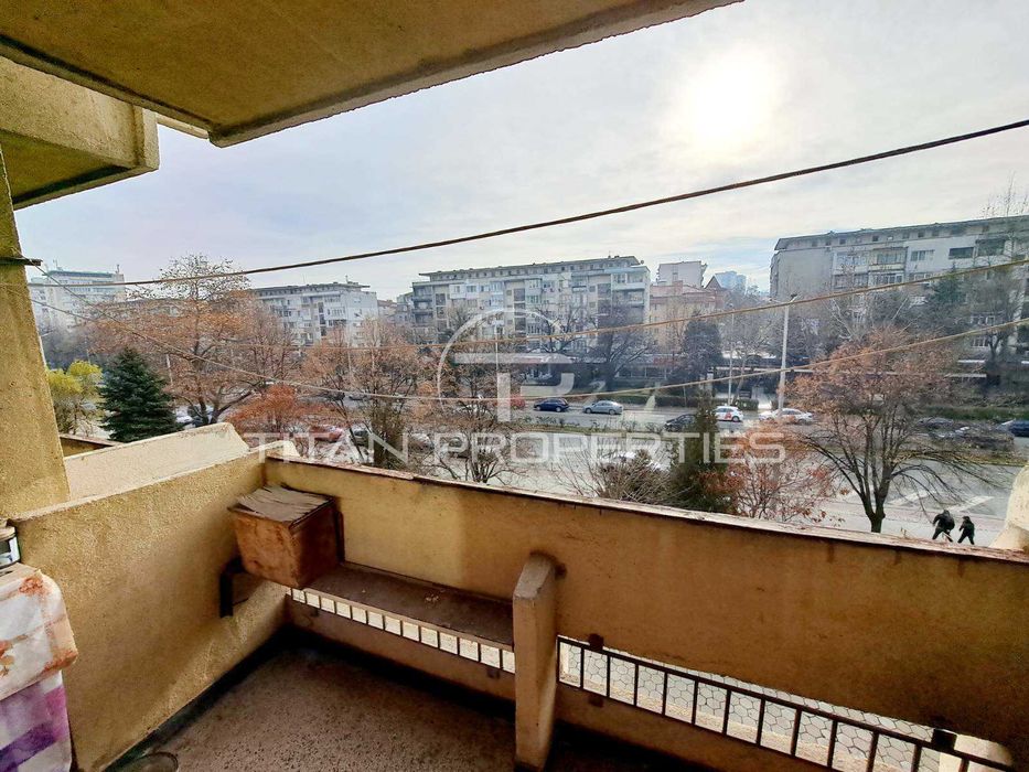 Продава се Многостаен апартамент в Пловдив, Център - 143 кв.м за 1679 €/кв.м - Снимка #11