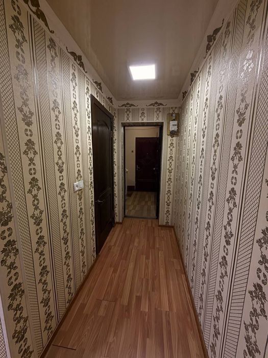 Срочно Новза Метро Мукимий продается Квартира 2/2/4  балкон 2/6 - 52кв