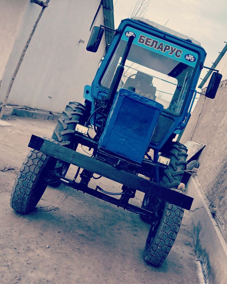 MTZ 80 Traktori sotiladi xolati zor