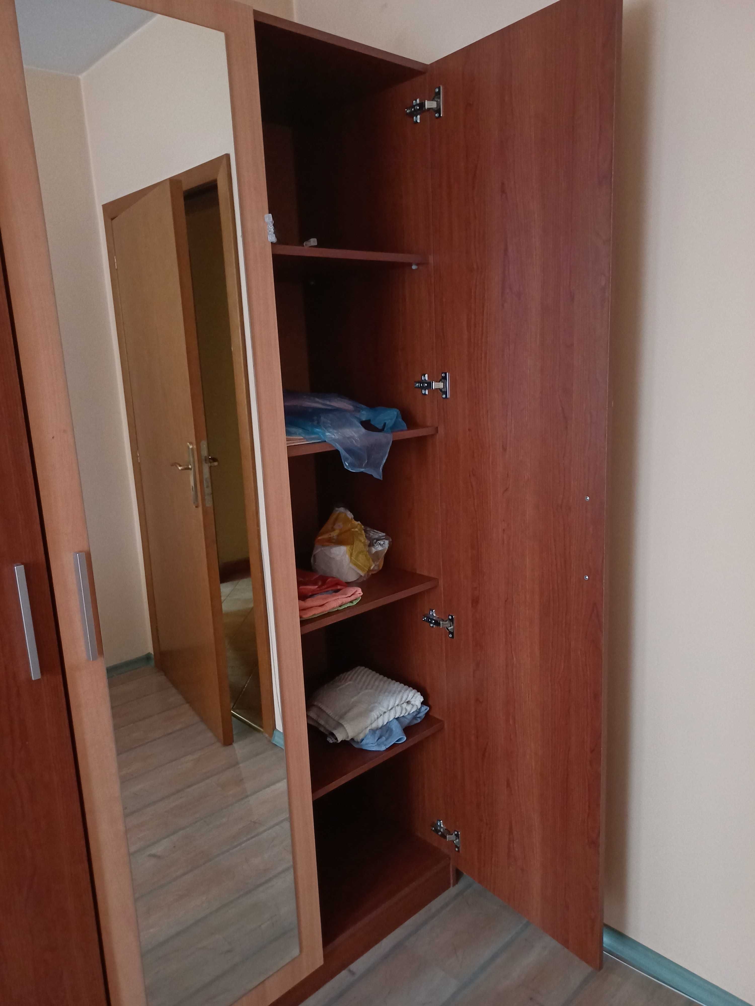 Запазен гардероб