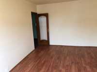 Apartament 3 camere + bucatarie cu balcon + 2 bai -  76 mp - Zona Ind.